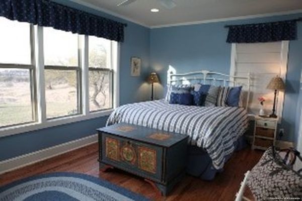 BELLA VISTA COTTAGE (Doss)